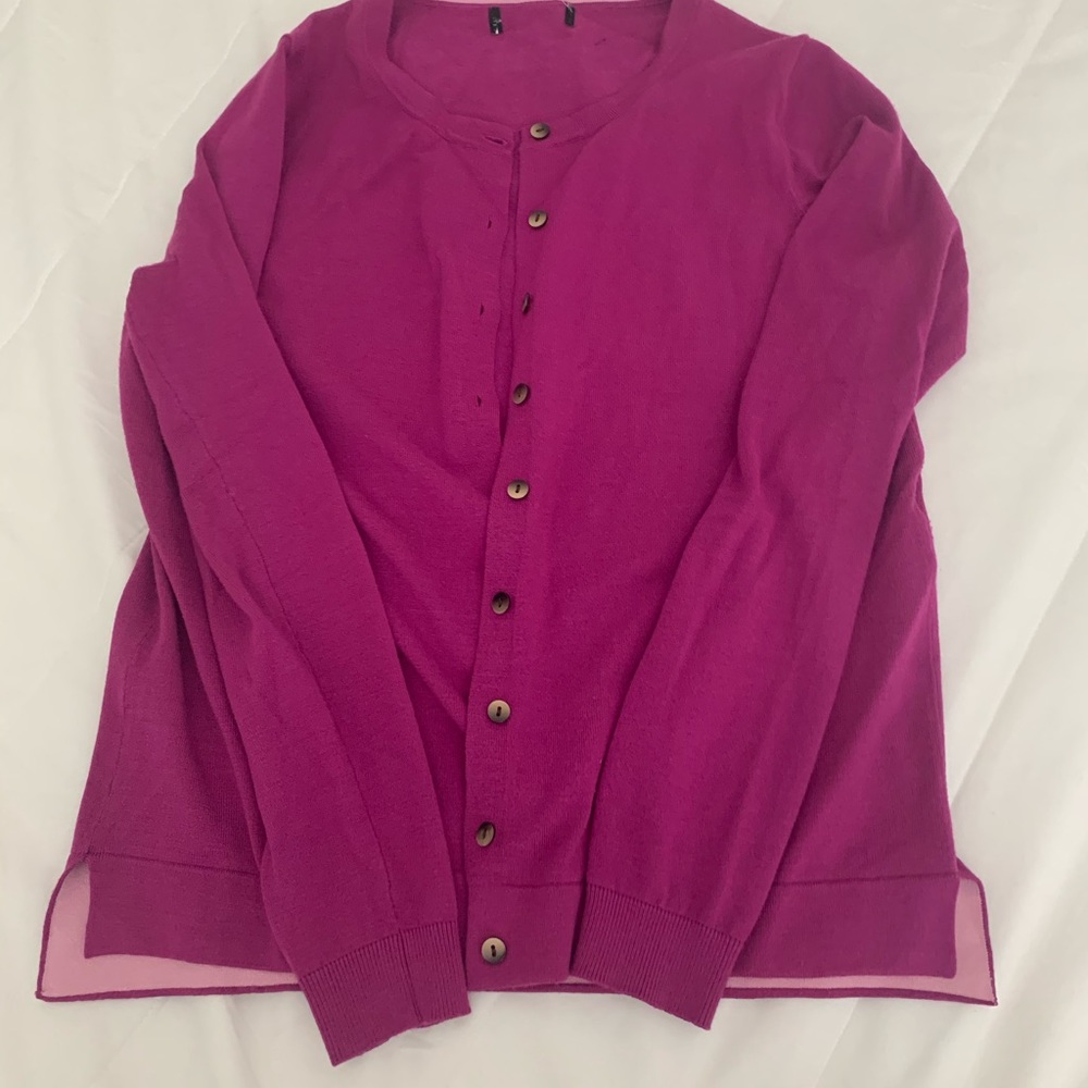 Detailed pink cardigan